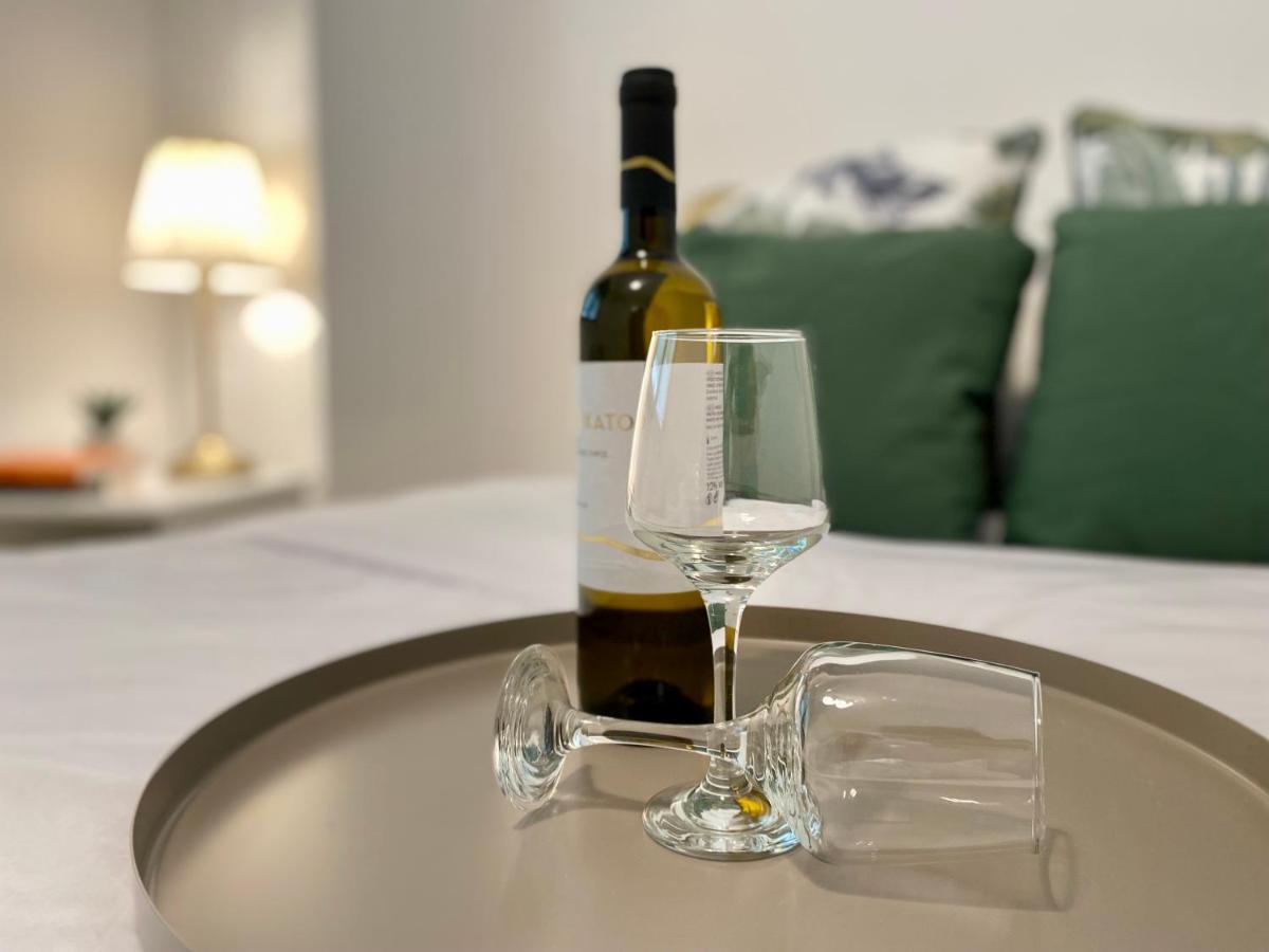 Elia Modern Apartment Афины Экстерьер фото
