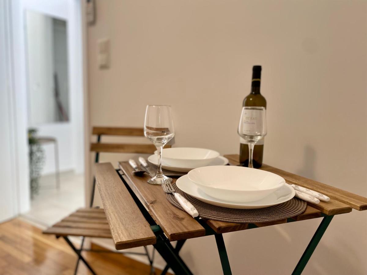 Elia Modern Apartment Афины Экстерьер фото